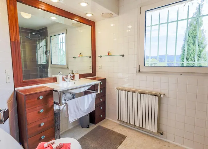فيلة Lou Mas Soubran Vi2083 By Riviera Homes *